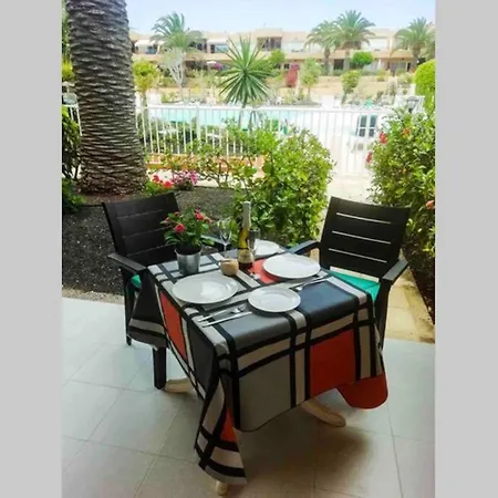 Apartment Poolside Paradise Apartment On A Beautiful Complex